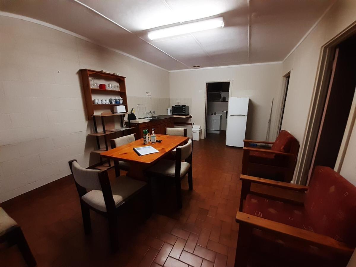 Pelican Point Waterfront Resort Formerly Carnarvon Beach Retreat エクステリア 写真