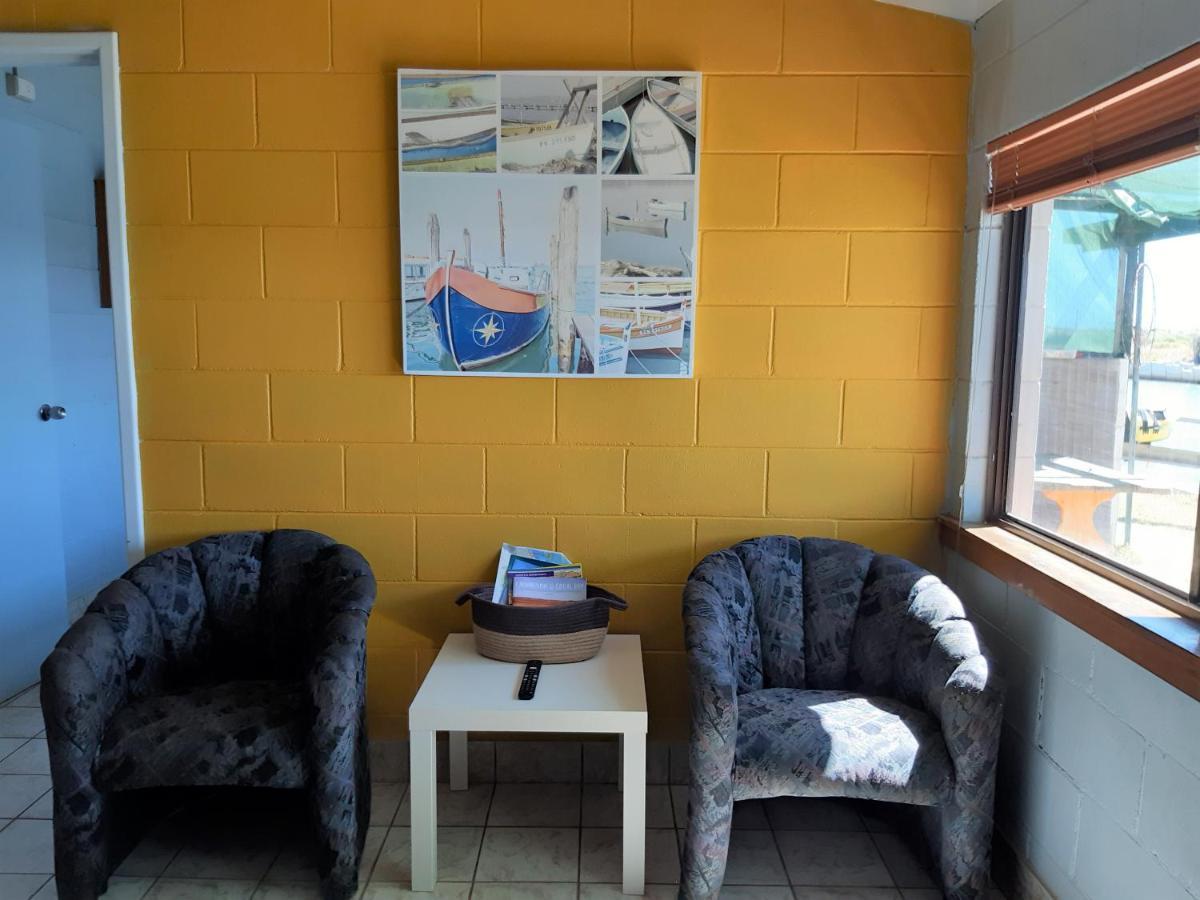 Pelican Point Waterfront Resort Formerly Carnarvon Beach Retreat エクステリア 写真