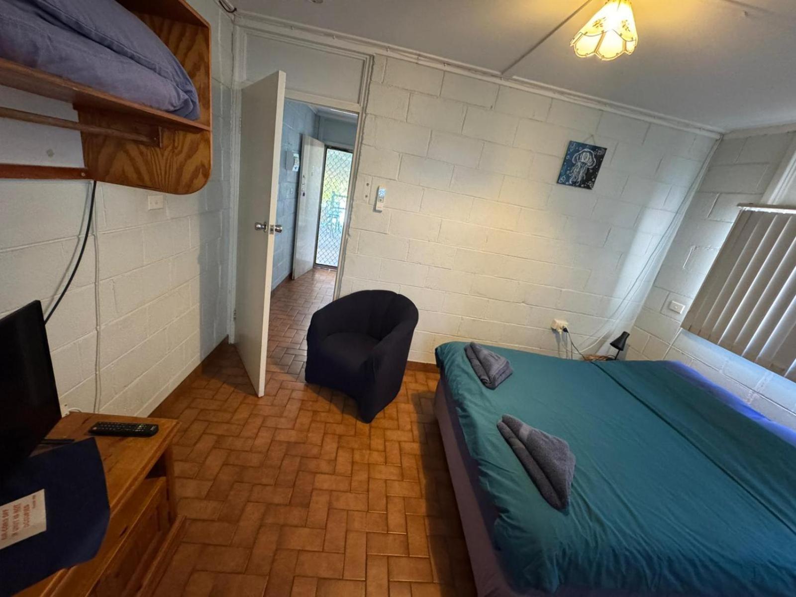 Pelican Point Waterfront Resort Formerly Carnarvon Beach Retreat エクステリア 写真