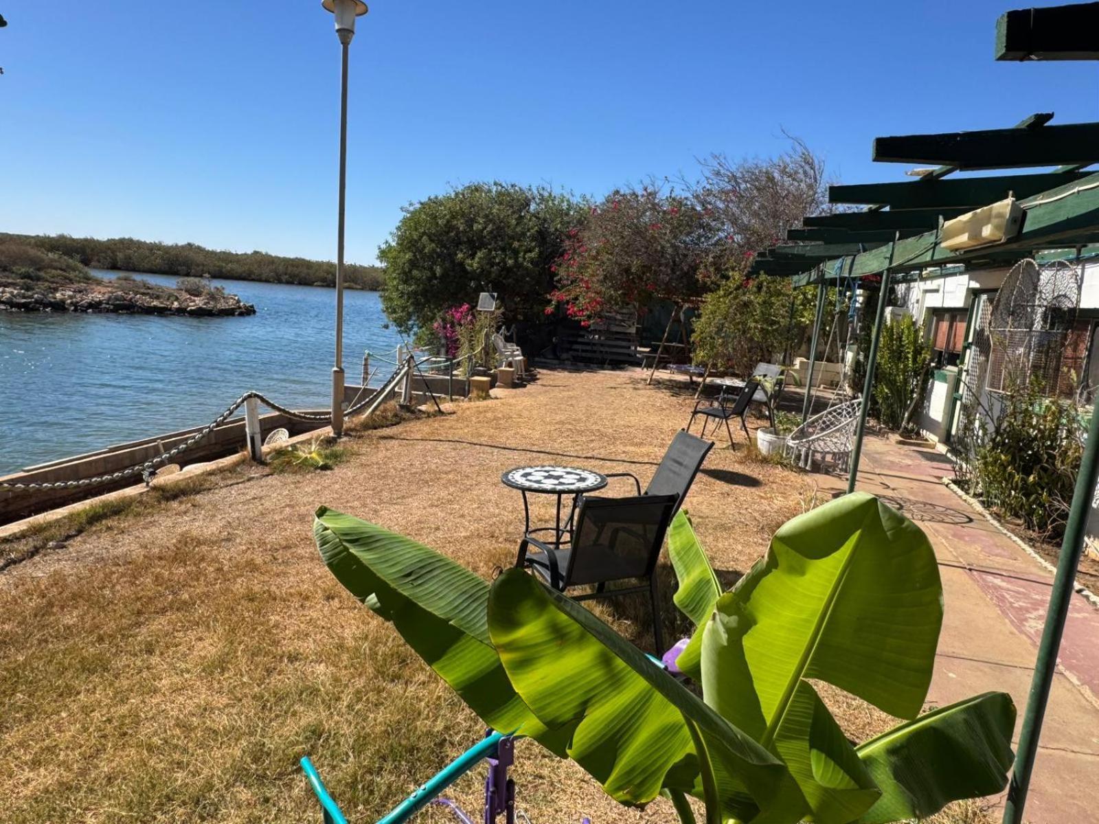 Pelican Point Waterfront Resort Formerly Carnarvon Beach Retreat エクステリア 写真